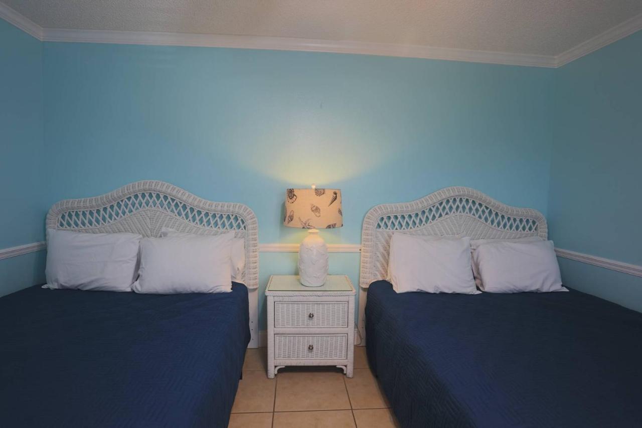100 - Las Brisas St. Pete Beach Exterior foto